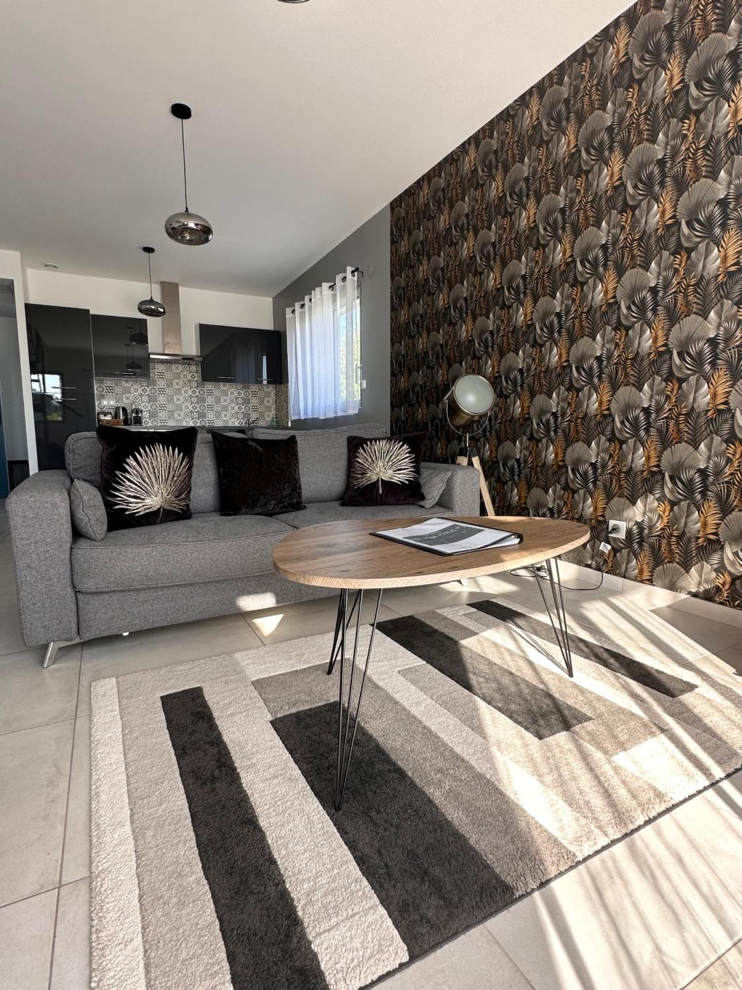 La Villa Perchee Calme, Sauna, Parking Prive Saint-Prix  Екстериор снимка