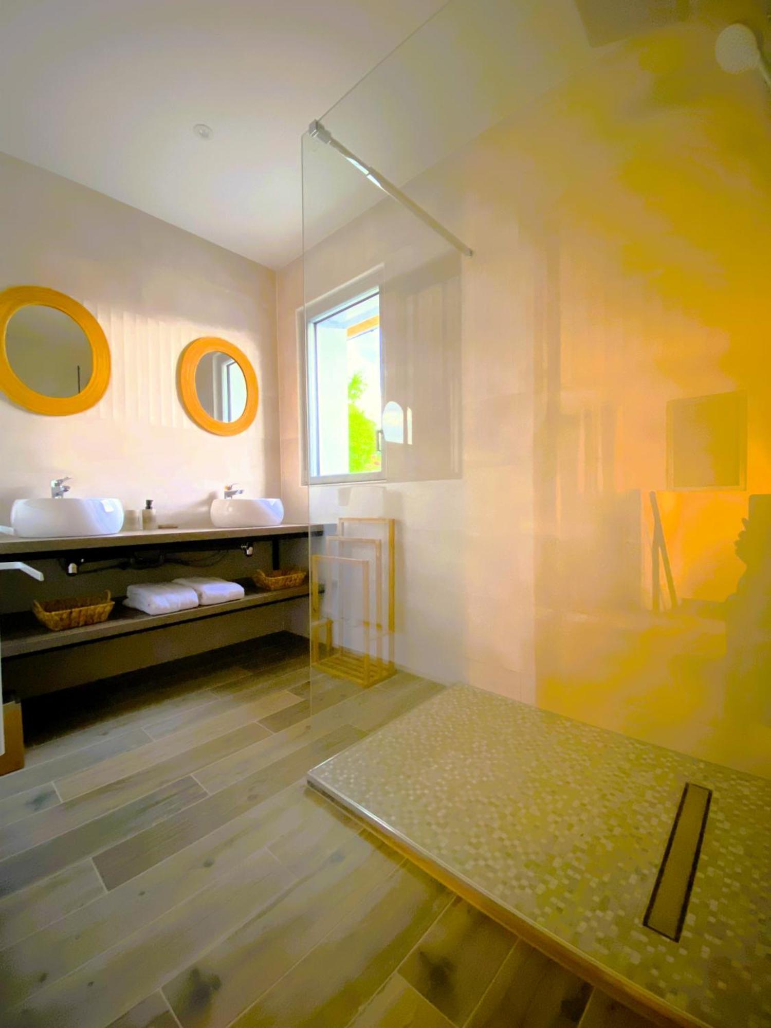 La Villa Perchee Calme, Sauna, Parking Prive Saint-Prix  Екстериор снимка